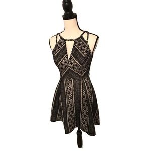 Free People Miss Connections Black Lace Nude Lined Mini Fit & Flare Dress Sz 4